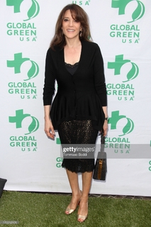Marianne Williamson feet photo 10
