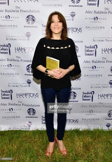 Marianne Williamson feet photo 2