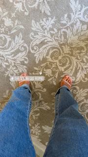 Mariasole Pollio feet photo thumbnail