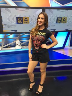 Mariazel Olle feet photo thumbnail