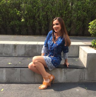 Mariazel Olle feet photo thumbnail