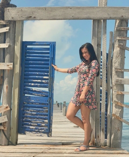 Mariazel Olle feet photo thumbnail