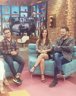 Mariazel Olle feet photo thumbnail