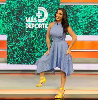 Mariazel Olle feet photo thumbnail