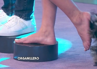 Mariazel Olle feet photo thumbnail