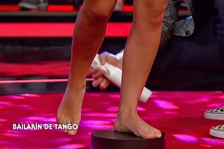 Mariazel Olle feet photo thumbnail