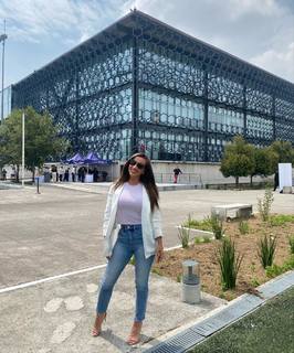 Mariazel Olle feet photo thumbnail