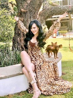 Maribel Guardia feet photo thumbnail