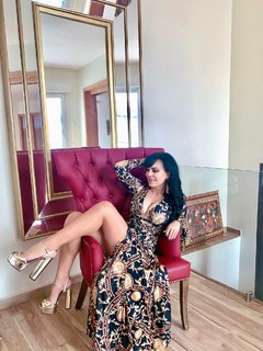 Maribel Guardia feet photo thumbnail