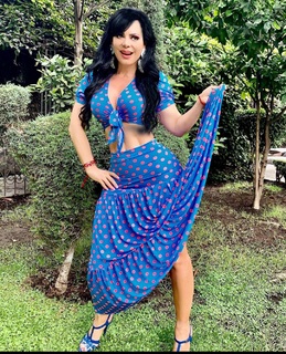 Maribel Guardia feet photo thumbnail
