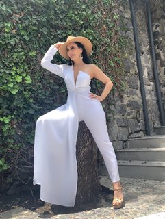 Maribel Guardia feet photo thumbnail