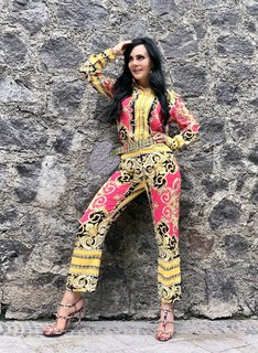 Maribel Guardia feet photo thumbnail