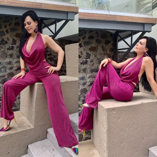 Maribel Guardia feet photo thumbnail
