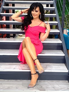 Maribel Guardia feet photo thumbnail