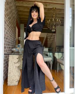 Maribel Guardia feet photo thumbnail