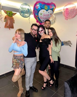 Maribel Guardia feet photo thumbnail