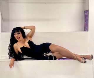 Maribel Guardia feet photo thumbnail