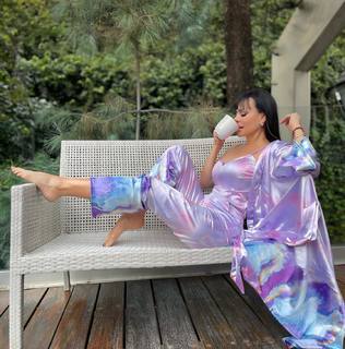 Maribel Guardia feet photo thumbnail