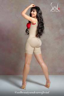 Maribel Guardia feet photo thumbnail