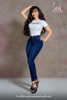 Maribel Guardia feet photo thumbnail