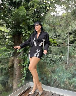 Maribel Guardia feet photo thumbnail