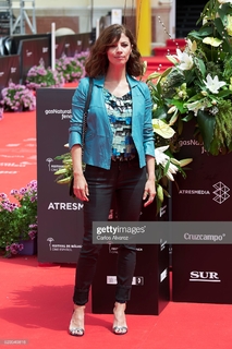 Maribel Verdú feet photo thumbnail