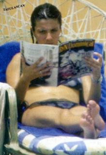 Maribel Verdú feet photo thumbnail