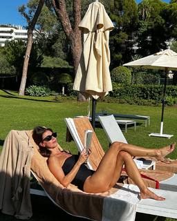 Maribel Verdú feet photo thumbnail