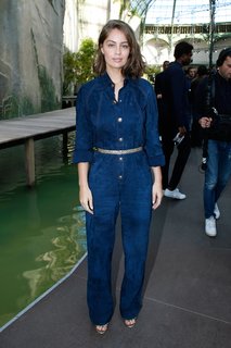 Marie-Ange Casta feet photo 3