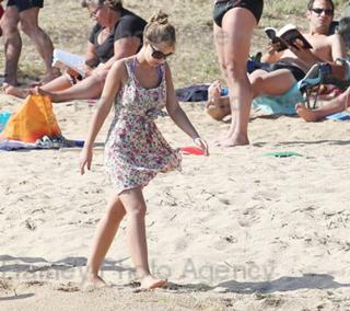 Marie-Ange Casta feet photo 17