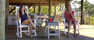Marie Avgeropoulos feet photo thumbnail