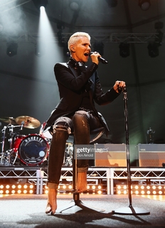 Marie Fredriksson feet photo 5