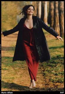 Marie Gillain feet photo 16