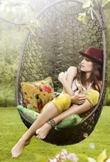 Marie Gillain feet photo 8