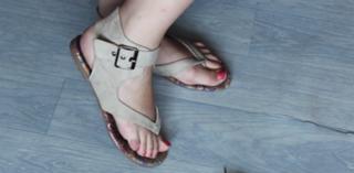 Marie Lopez feet photo thumbnail