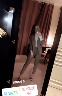 Marie Lopez feet photo thumbnail