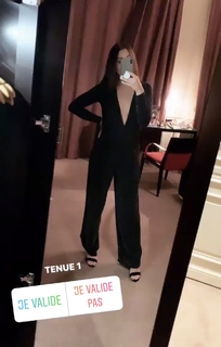 Marie Lopez feet photo thumbnail