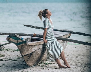 Marie Lopez feet photo thumbnail