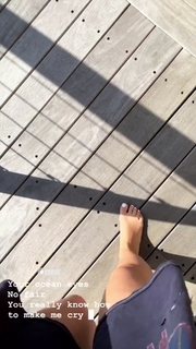 Marie Lopez feet photo thumbnail