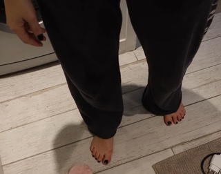 Marie Lopez feet photo thumbnail
