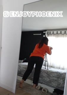Marie Lopez feet photo thumbnail