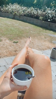 Marie Lopez feet photo thumbnail