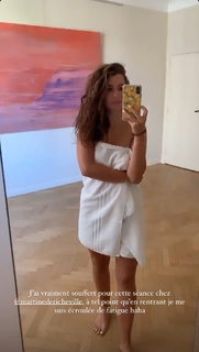 Marie Lopez feet photo thumbnail