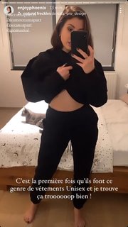 Marie Lopez feet photo thumbnail