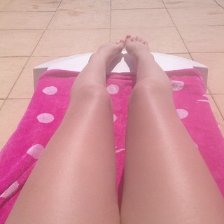 Marie Lopez feet photo thumbnail