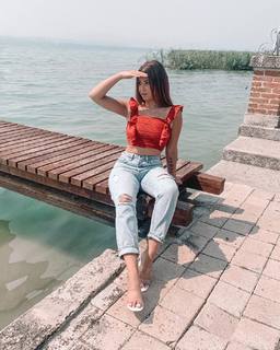 Marie Lopez feet photo thumbnail