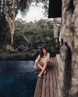 Marie Lopez feet photo thumbnail