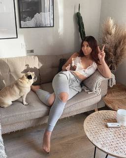 Marie Lopez feet photo thumbnail