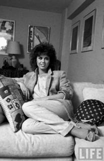 Marie Osmond feet photo thumbnail