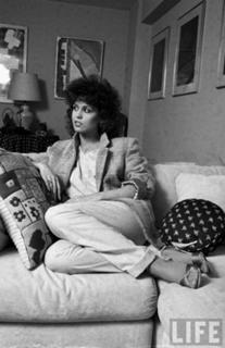 Marie Osmond feet photo thumbnail